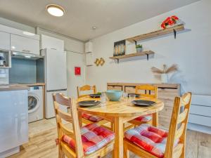 Apartment Les Terrasses de lAtlantique-7 by Interhome