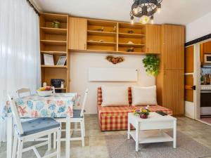 Holiday Home Piccola by Interhome