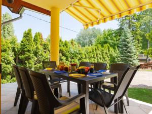 Apartment Jókai by Interhome