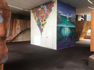 City Views Apt FREE Parking WIFI Gym Pool