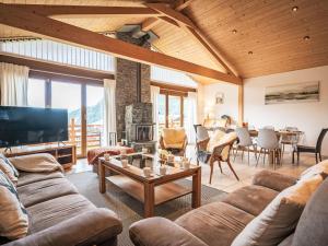 Chalet Le Souvenir by Interhome