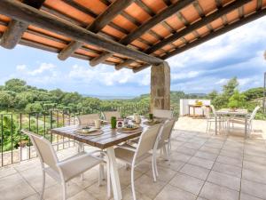 Holiday Home Villa Lumière by Interhome