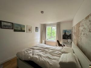 Chic 1BD Loft-Style Flat Heart of North London