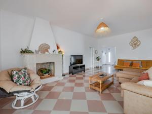 Villa Villa dos Sonhos V4-VIP Properties by Interhome
