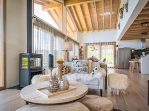 Chalet La Luna by Interhome