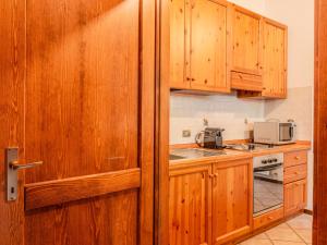 Apartment Deliziosa Mansarda by Interhome