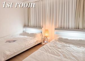 #무료짐보관 #3룸 #침대5개 #루프탑 #한강 #당산역5분 #홍대 #합정 #공항버스 #16평 #단체 #301호