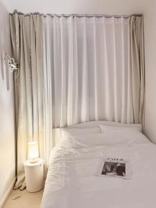 #무료짐보관 #3룸 #침대5개 #루프탑 #한강 #당산역5분 #홍대 #합정 #공항버스 #16평 #단체 #301호