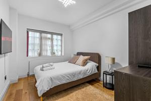 Londwell Modern Hyde Park Mews House