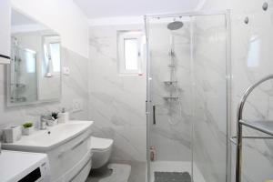 Apartment Dulijana 2042