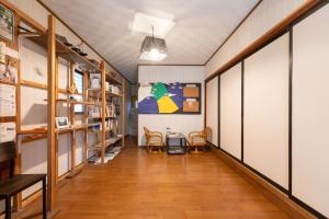 Miyoshi-shi 四国旅行のHUB拠点 古民家ゲストハウス heso camp Accommodation lobby