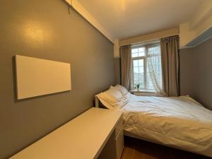 Cosy 2BD Flat Near Hyde Park and Top Attractions