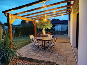 Maisons de vacances Maison recente avec jardin. : photos des chambres