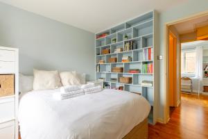 Cosy 2BD Home-Away-from-Home Hackney