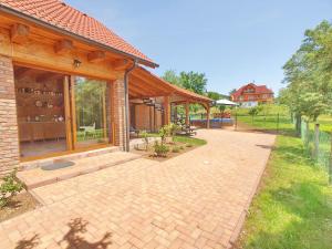 Holiday house Woody with private pool - Biró Tours nr 88