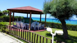 Villa Ciclamino by the sea in Cefalù