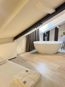 Brera Prestige apartment near DUOMO