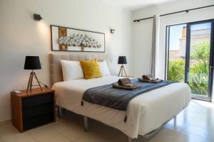 Casa Solway Algarve Escape with Garden & Terrace