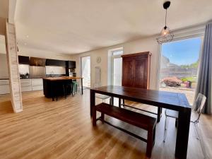 Villas Maison T5 renovee a Quiberon, 4 chambres, jardin, proche plage, classee 2 etoiles - FR-1-478-205 : photos des chambres