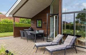 Holiday Home Råde Strandpark I