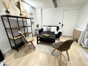 B OT Le Cocon de la Prefecture - Old Town