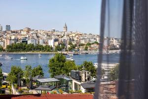 Sistina Old City Hotel