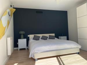 Villas Superbe villa de plain pied avec piscine et jardin : photos des chambres