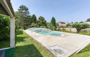 Gorgeous Home In Saint-Jean-Dangély