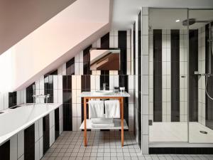 Hotels Mama Shelter Rennes : photos des chambres