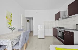1 Bedroom Amazing Apartment In Vodice 