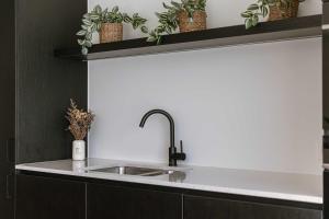 Huswell - Family Villa with Terrace and Parking