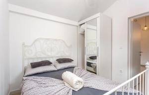 2 Bedroom Beautiful Home In Kastav