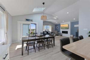 306 W Youngs Ave, Unit F