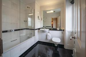 Classic Double Room room in Grange Beauchamp Hotel