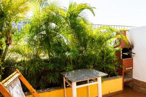 COBERTURA HOME RIO COPACABANA PRAIA COBERTURA COM VARANDA E 2 QUARTOS PROXIMO DA Praia, RIO DE JANEIRO,POSTO 6, AMBIENTE TOTALMENTE REFORMADO