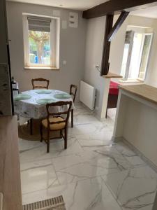 Maisons de vacances Charming quiet house : photos des chambres