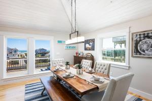 Newly Renovated Semi-Oceanfront Duck Home With Pool