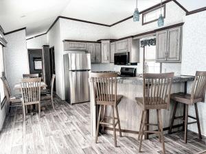 Bobcaygeon Shores Cottage Resort