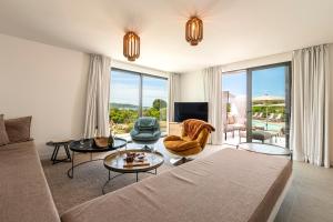 Maisons de vacances La Villa Ghijuvani - Piscine Privee avec Vue Mer : photos des chambres