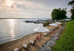 Bobcaygeon Shores Cottage Resort
