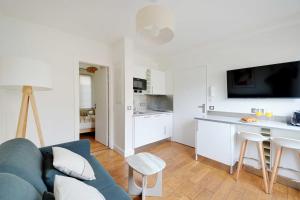 Appartements Cosy Apartment -1BR-2P- Suresnes : photos des chambres