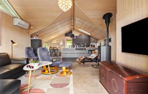 3 Bedroom Cozy Home In Nibe