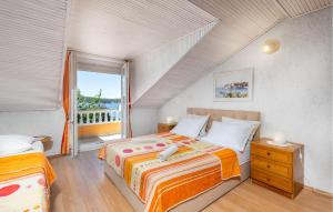 Amazing Apartment In Barbat Na Rabu 