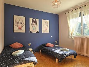 Villas Belle villa au bord du canal - Piscine, jardin et bois -14 personnes - 6 chambres - 5 minutes de la gare - Terrasses et pergola - Parking gratuit : photos des chambres
