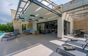 Awesome Home In Novigrad 