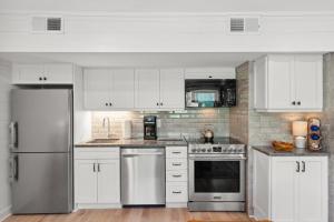 4258 Mariners Watch Villa by Akers Ellis Rentals