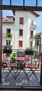 Appartements Evasion ensoleillee a St Jean de Luz Studio coquet avec balcon : Appartement 1 Chambre