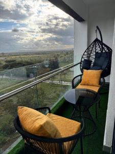 Deluxe Private Studio Pad JKIA SGR