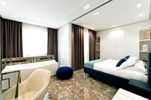 Golden House Cinecittà