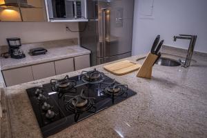 Flat c Limpeza Diária | Piscina e Praia - DL1804